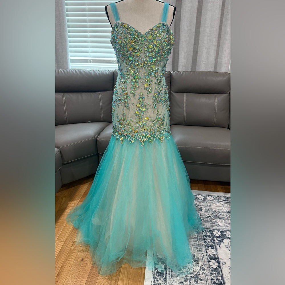 2 CUTE Stunning Beaded Turquoise Gown